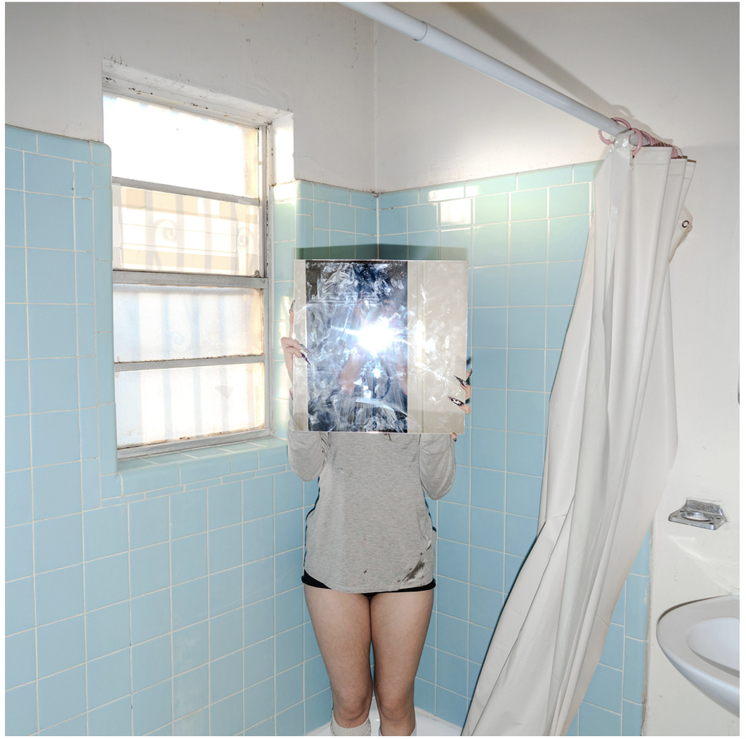 late night drive home Grapples with Digital Despair on Dazzling Debut as I watch my life online