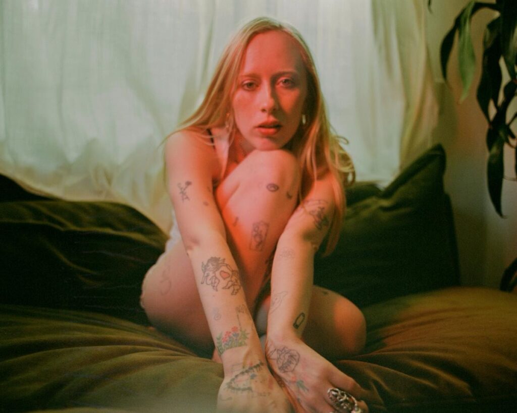 Harmony, Where Strangers Go, Girlpool, new music, indie pop, singer-songwriter, Hollywood, NYC, poetic lyrics, Sophie Day, Manon Macasaet, Gossip album