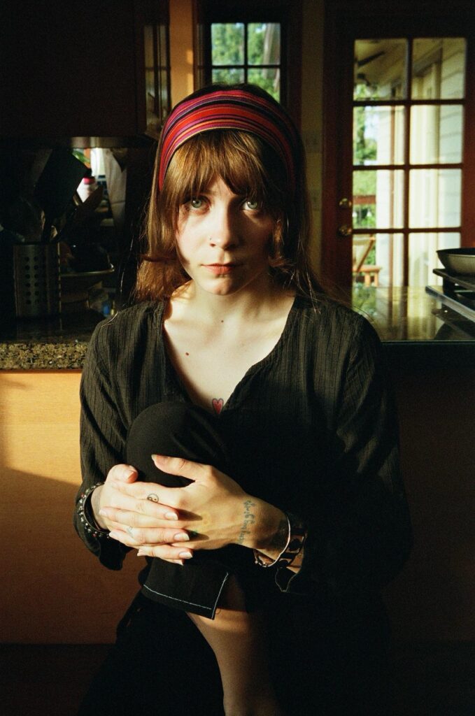 quinnie, paper doll, new album, indie pop, singer songwriter, DIY music, July album release, feminist music, heartfelt lyrics, Gabe Wax, Jake Weinberg, baja bird, flounder, Alejandra Demers, emotional pop, rising artist, alternative pop, bedroom pop, Los Angeles music, New Jersey artist, sophomore album, female musicians, 2025 music releases