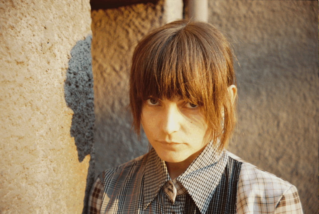 Jouska, Flower Moon, new single, dream pop, indie music, Norwegian artist, Marit Othilie Thorvik, Koke Plate, emotional music, electronic pop, Slowdive, Beach House, The Radio Dept., atmospheric pop, Sassy 009, Suddenly My Mind Is Blank, new music 2025, music review