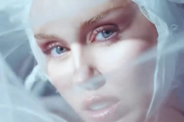 Miley Cyrus Unlocks “Secrets” with Fleetwood Mac Legends