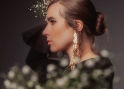 Signed to Madonna’s Label at 15yrs old – Louise Burns Showcases Her Incredible Talent